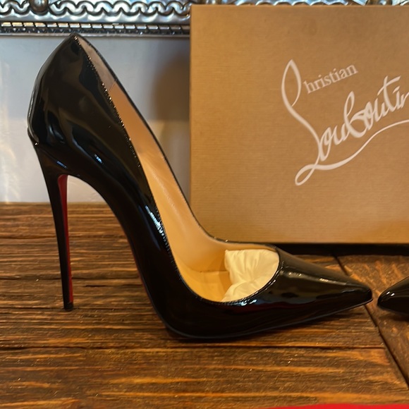 Like new Christian Louboutin SoKate 120. - Picture 2 of 5